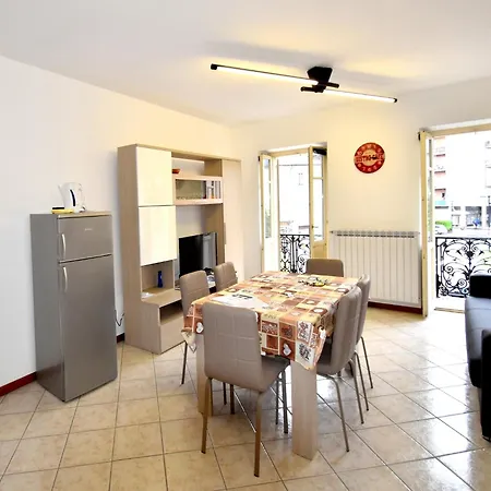 In Pallanza Nyaraló Verbania