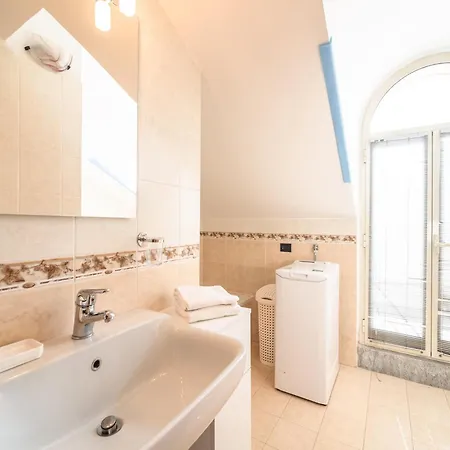 Nyaraló In Pallanza *