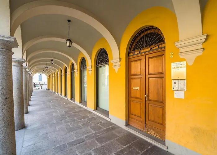 In Pallanza * ורבאניה